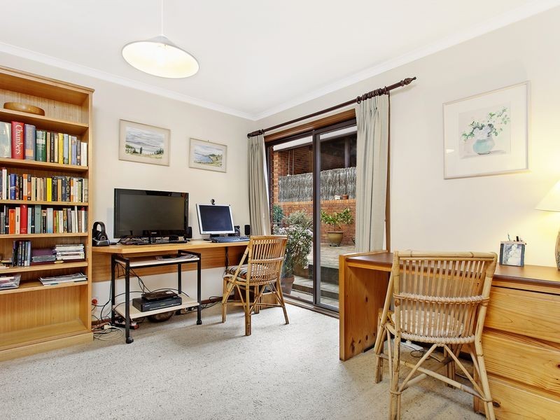 40 Bourne Street, Cook ACT 2614