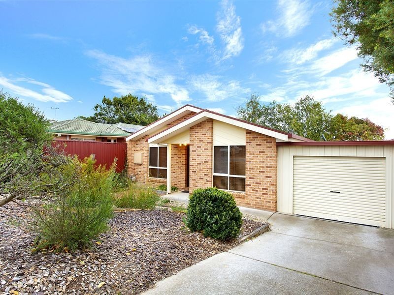 45 Evelyn Owen Crescent, Dunlop ACT 2615