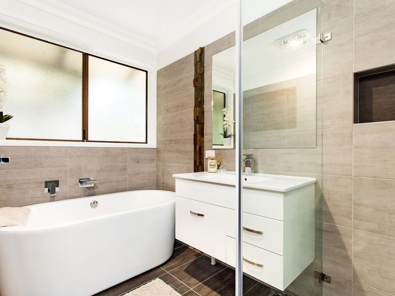 9 Squire Place, Charnwood ACT 2615