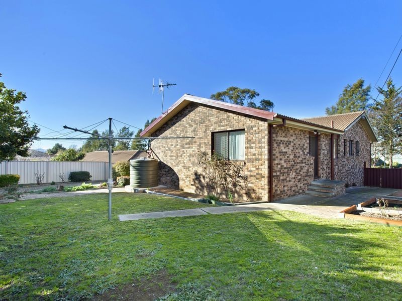 40 Lightfoot Crescent, Florey ACT 2615