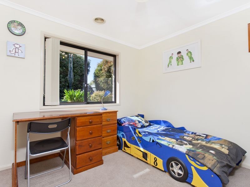 36 Evelyn Owen Crescent, Dunlop ACT 2615