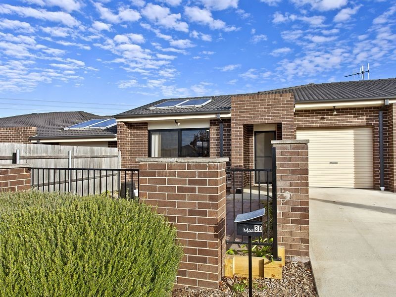 30 Constance Stone Street, Macgregor ACT 2615