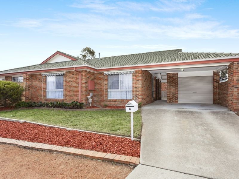 6 Yarrawonga Street, Ngunnawal ACT 2913