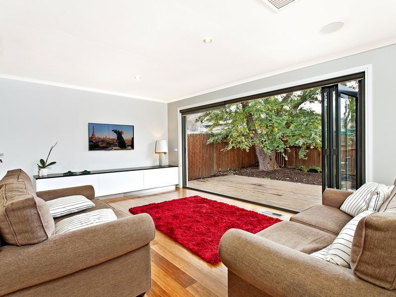 10 Leycester Place, Charnwood ACT 2615