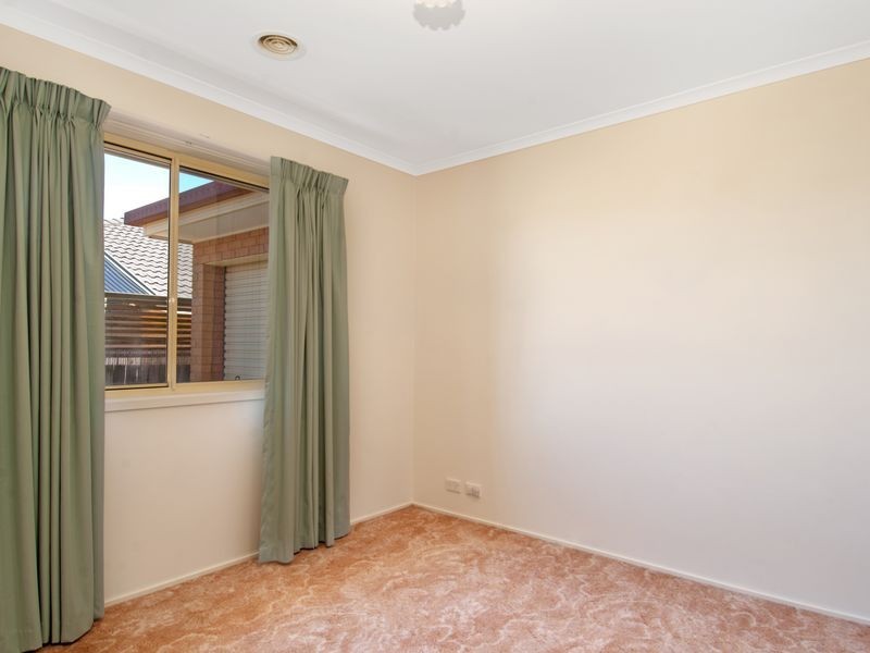 3 Doutney Place, Dunlop ACT 2615