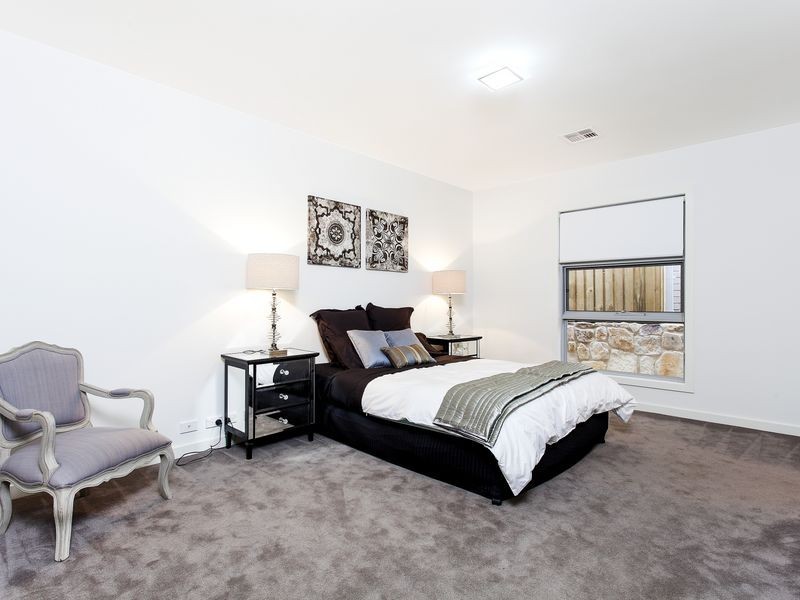 58 Alan Watt Crescent, Casey ACT 2913