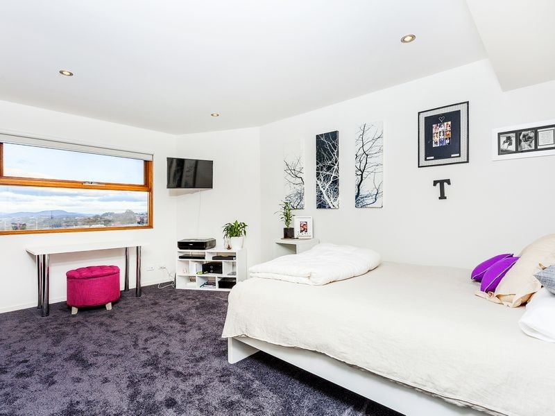 26 Ashton Calvert Street, Casey ACT 2913