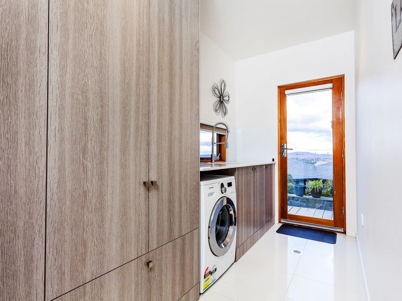 26 Ashton Calvert Street, Casey ACT 2913