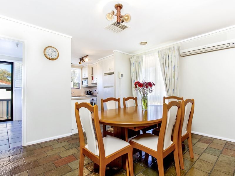 54 Eagle Circuit, Kambah ACT 2902