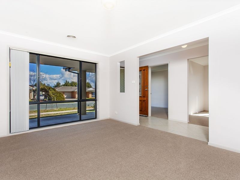 66 Lance Hill Avenue, Dunlop ACT 2615