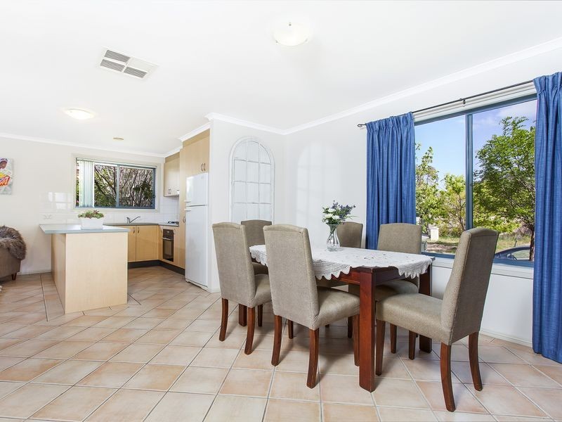 12/4 Dines Place, Bruce ACT 2617