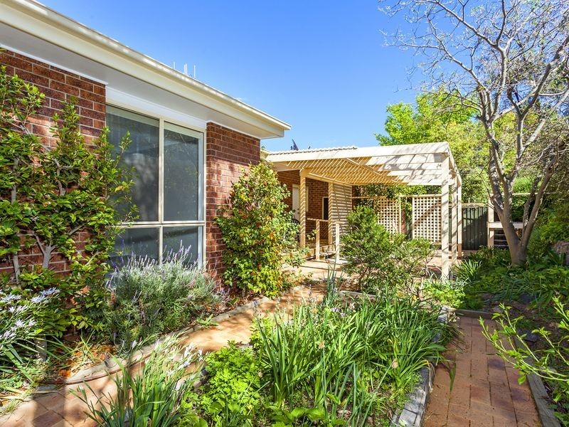 8/23 Chave Street, Holt ACT 2615