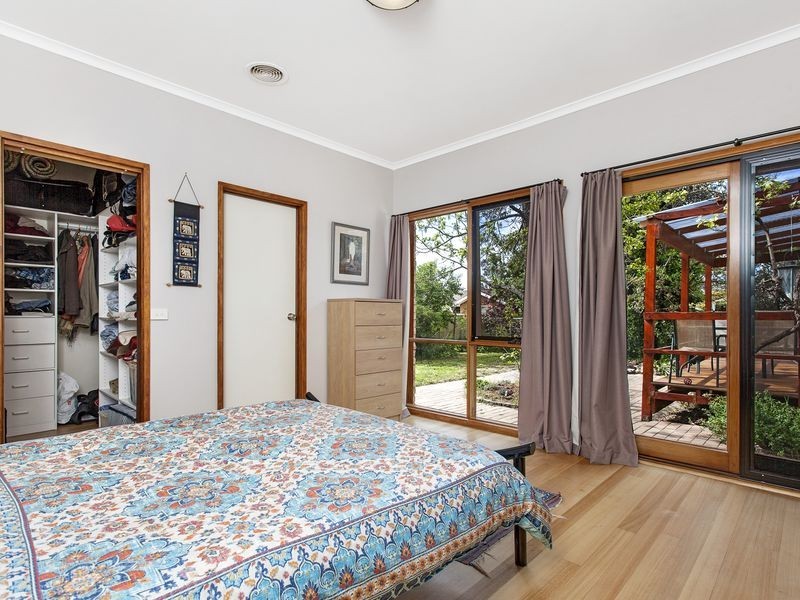 37 Macnaughton Street, Holt ACT 2615