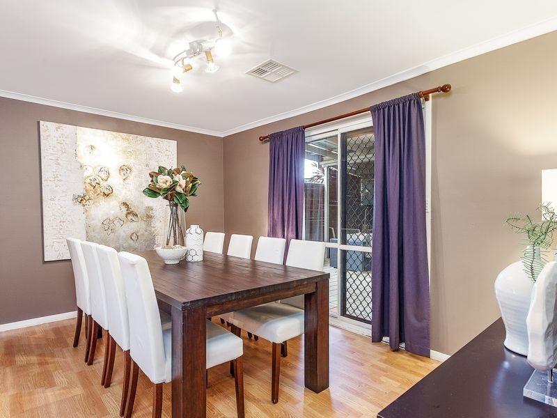17 Hinchcliffe Place, Spence ACT 2615