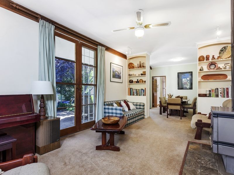 43 Tanumbirini Street, Hawker ACT 2614