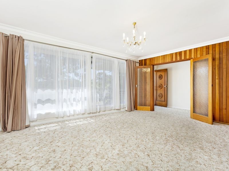 37 Grylls Crescent, Cook ACT 2614