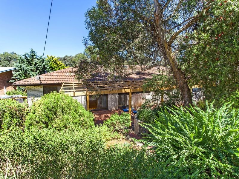 35 Kinchela Crescent, Latham ACT 2615