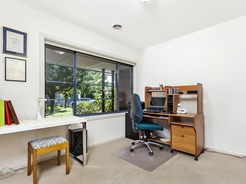 2/12 Andado Place, Hawker ACT 2614