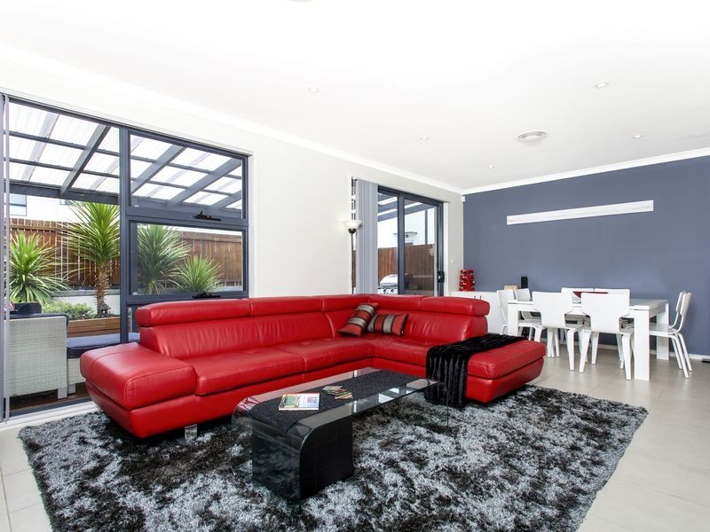 27/10 Helpmann Street, Bonython ACT 2905