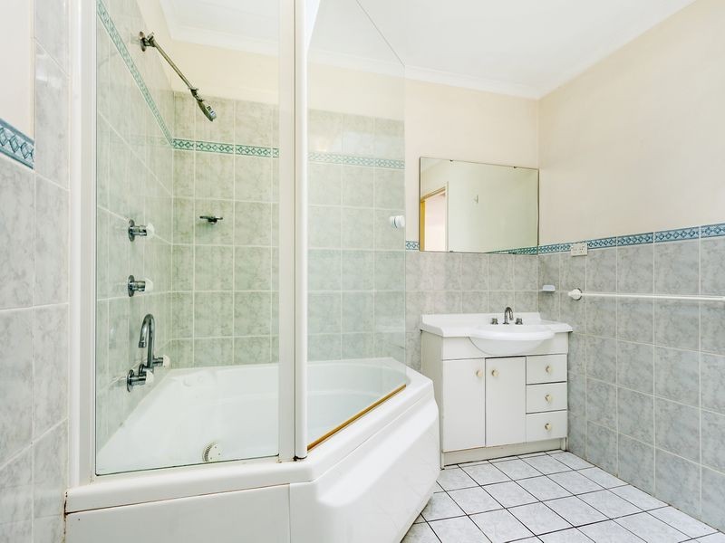 42/15 John Cleland Crescent, Florey ACT 2615