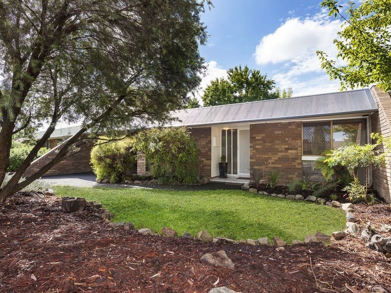 124 Livingston Avenue, Kambah ACT 2902