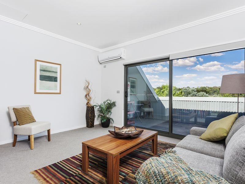 11/5 Soundy Close, Belconnen ACT 2617
