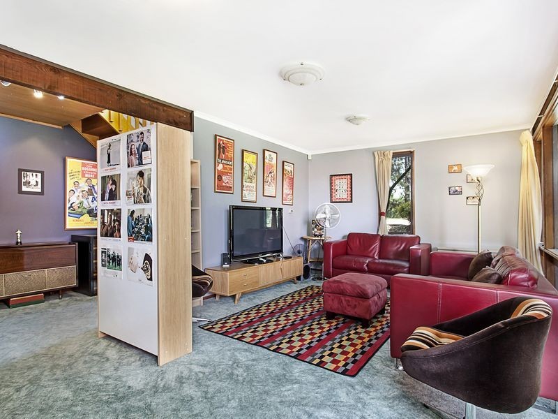 10 Denny Street, Latham ACT 2615