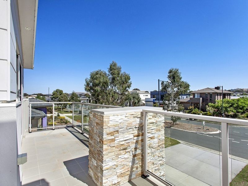 8 Mantle Street, Forde ACT 2914