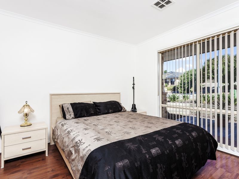 5 Godson Place, Dunlop ACT 2615