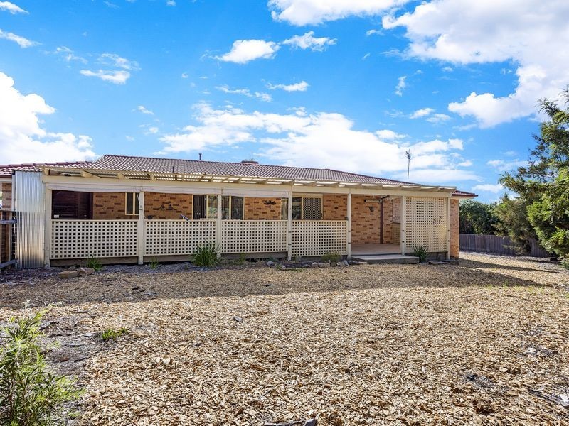5 Godson Place, Dunlop ACT 2615