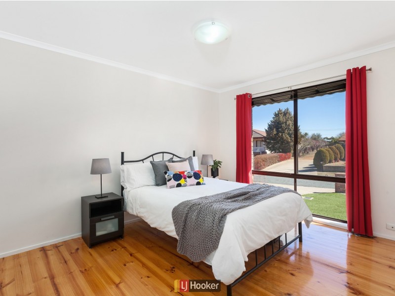 6 Cuscaden Crescent, Florey ACT 2615