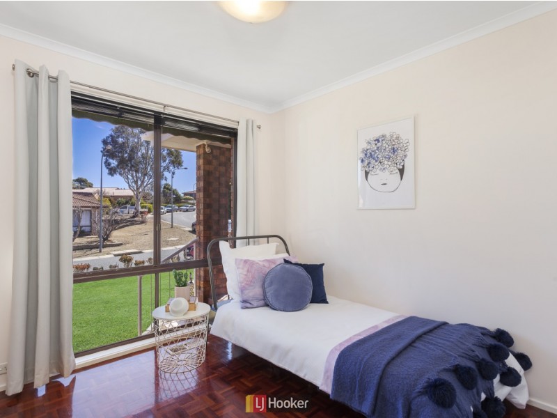 6 Cuscaden Crescent, Florey ACT 2615