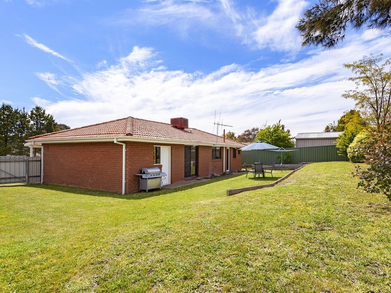 4 Shellshear Place, Florey ACT 2615