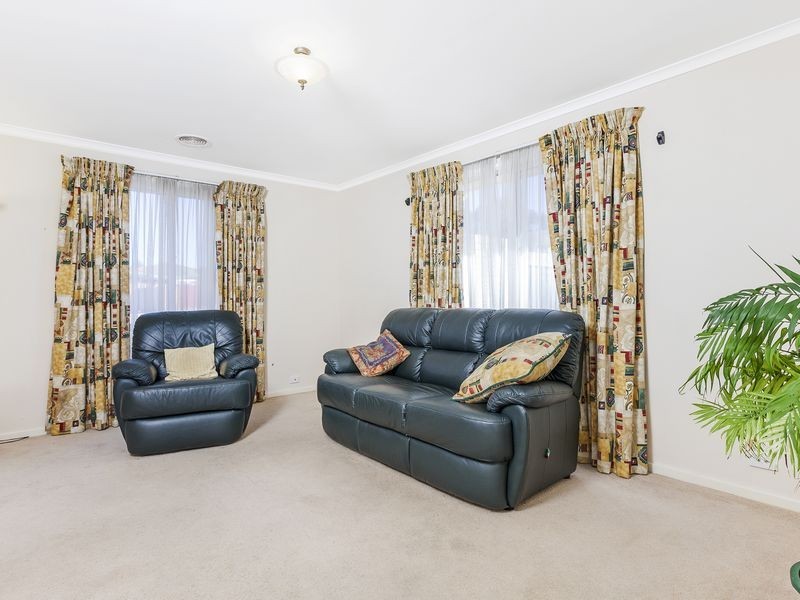 1 Fleay Place, Dunlop ACT 2615