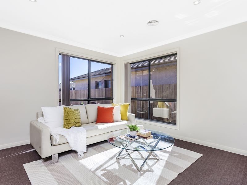36 Bruce Dittmar Street, Forde ACT 2914
