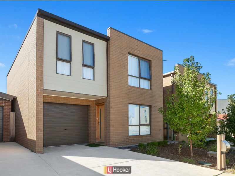 6 Yandell Way, Casey ACT 2913