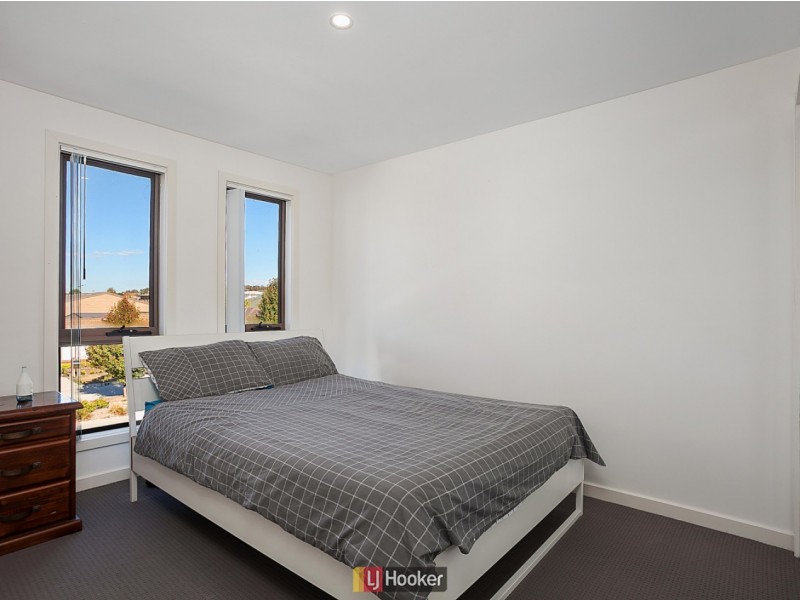6 Yandell Way, Casey ACT 2913