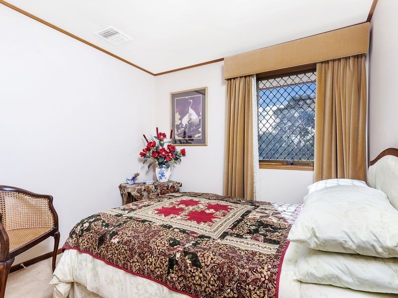 27 Strong Place, Belconnen ACT 2617