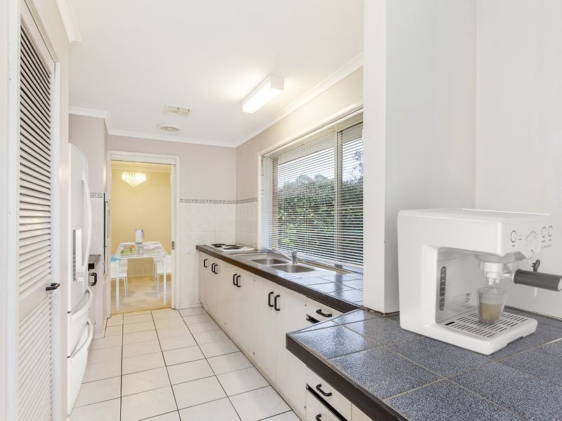 2 Berne Place, Macgregor ACT 2615