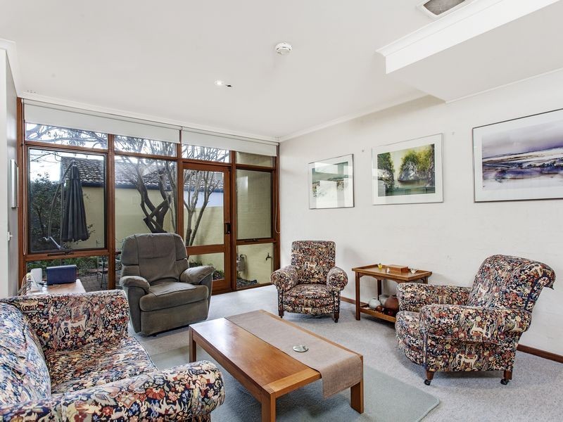 6 Fenwick Place, Belconnen ACT 2617