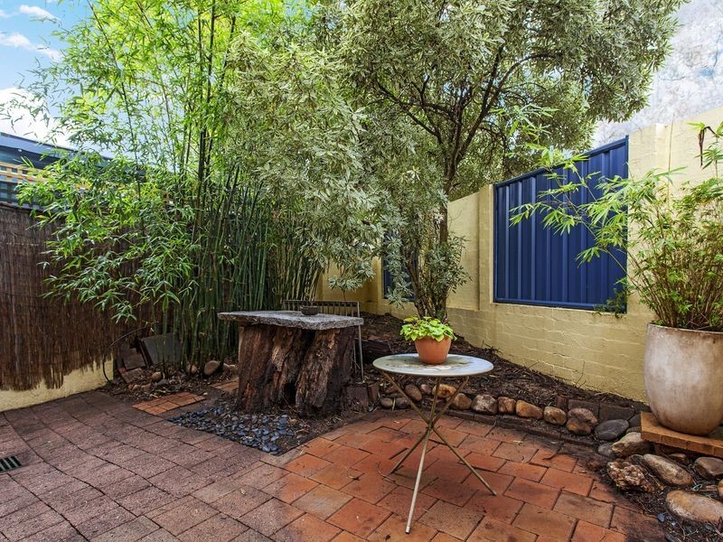 6 Fenwick Place, Belconnen ACT 2617