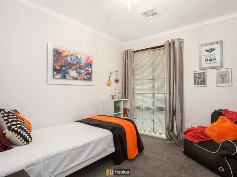 22 Joske Place, Latham ACT 2615