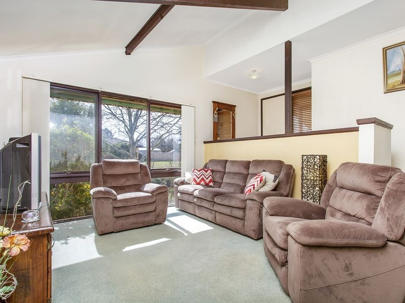 16 Cannan Crescent, Macgregor ACT 2615