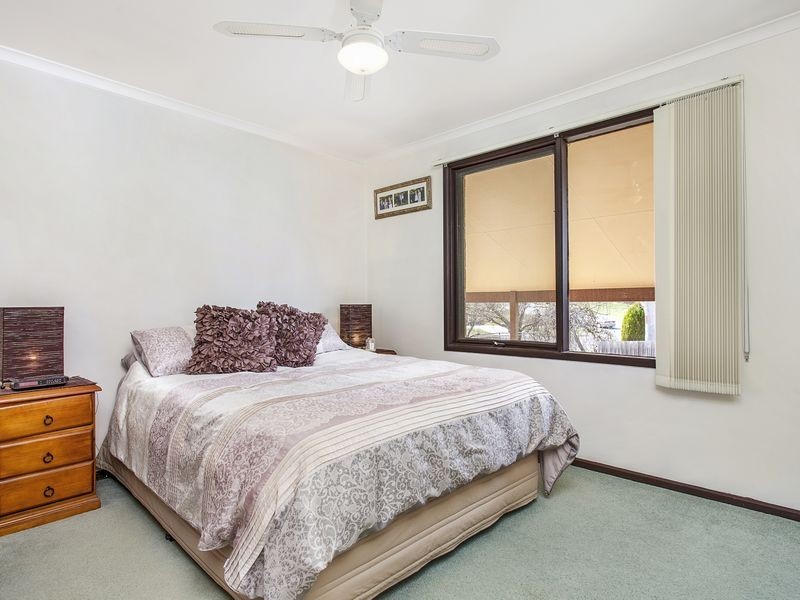 16 Cannan Crescent, Macgregor ACT 2615