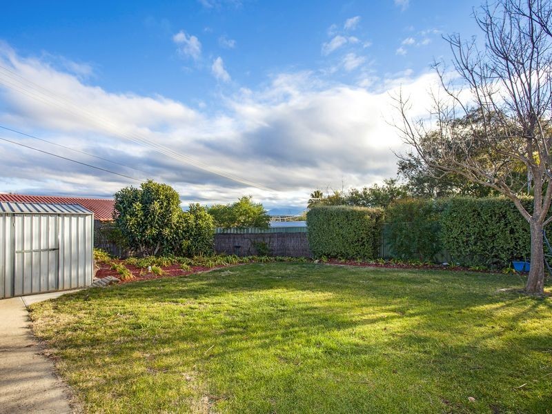 27 Vagabond Crescent, Mckellar ACT 2617