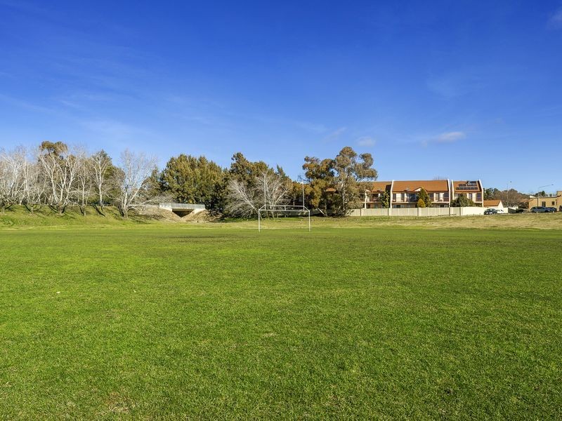 16/11 Flack Street, Holt ACT 2615