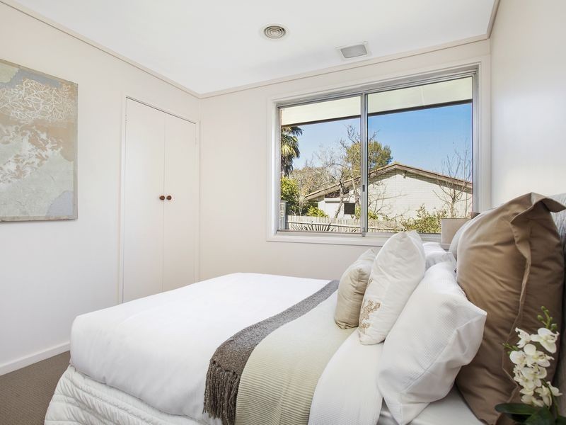 11 Wargila Place, Giralang ACT 2617