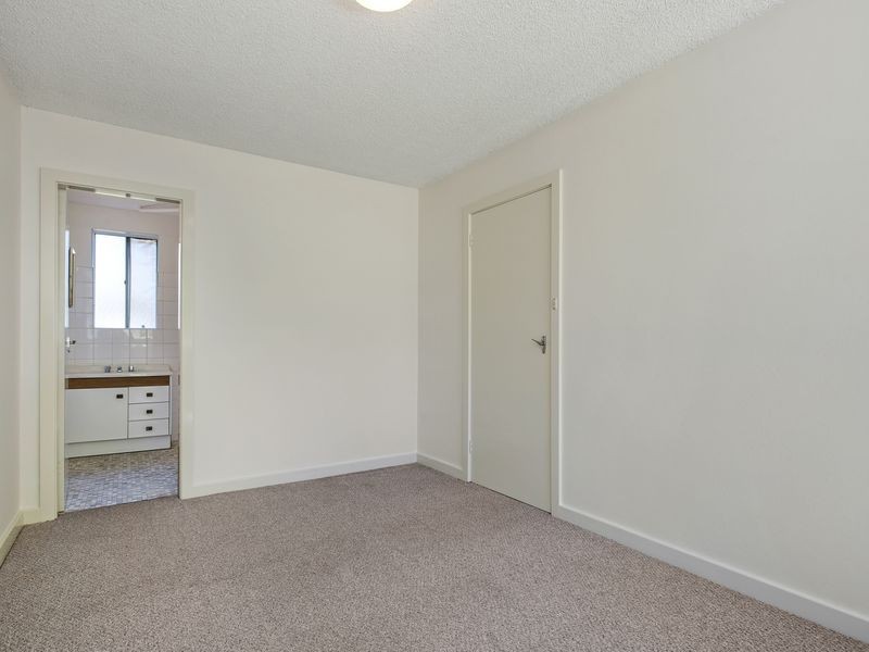 3/8 Irvine Street, Watson ACT 2602