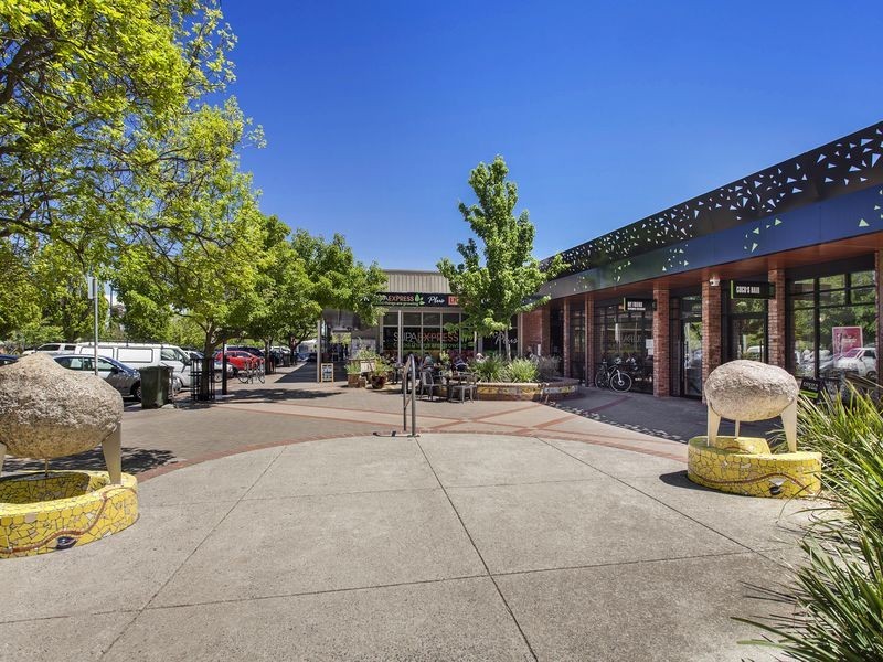 3/8 Irvine Street, Watson ACT 2602