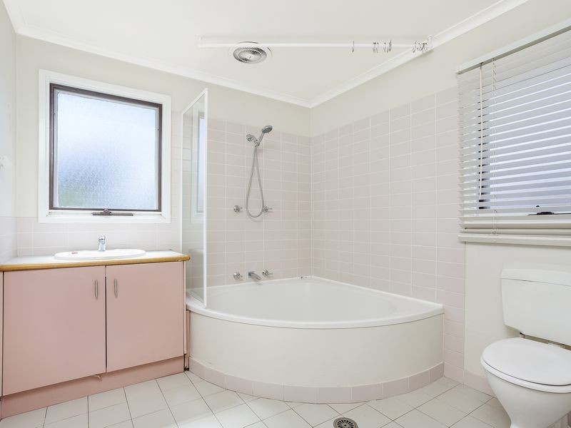 2 Fielder Place, Florey ACT 2615